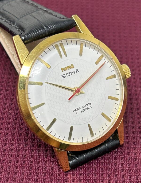 HMT Sona Hand Winding White Dial 17 Jewels Indian Made Men's Wrist Watch