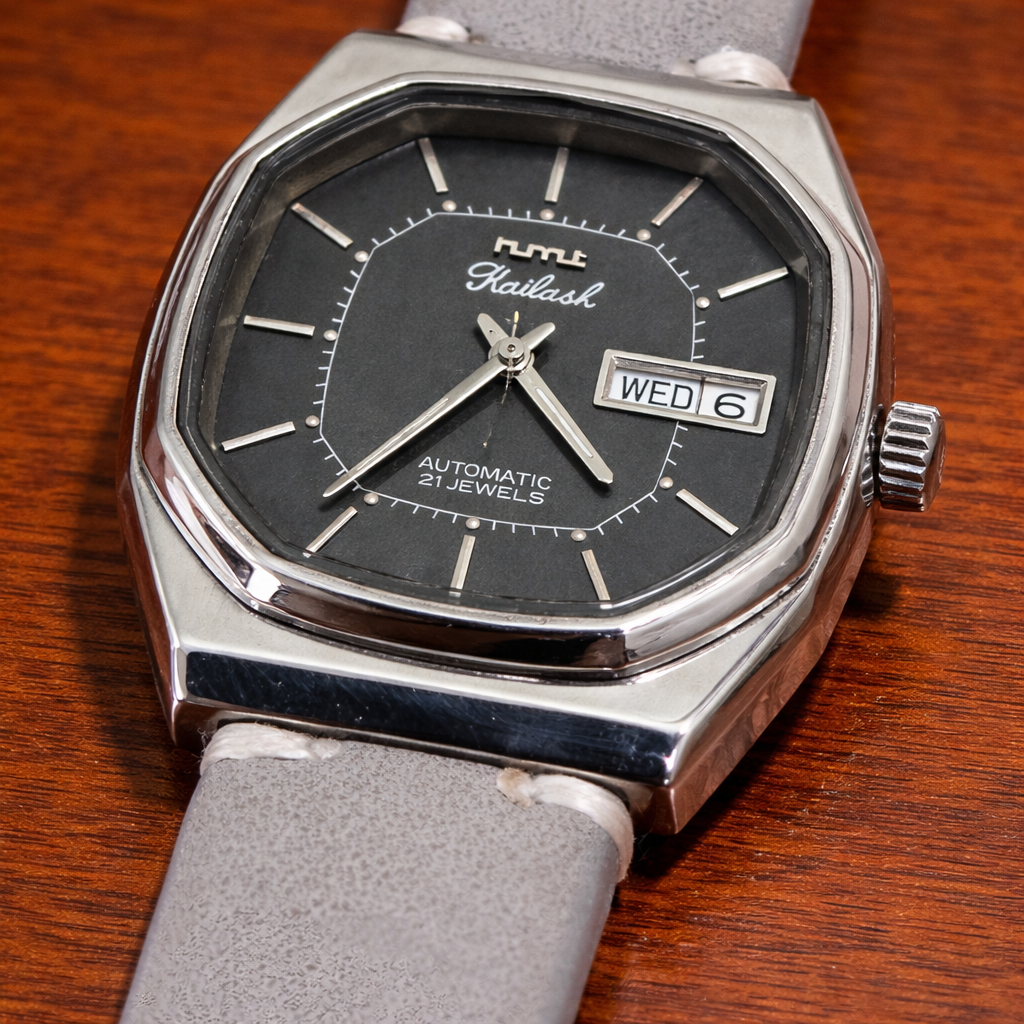 Vintage HMT Kailash Automatic 21 Jewels Day/Date Men's Wrist Watch - Image 2