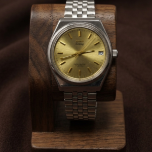 Vintage HMT Tareeg Hand Winding 17 Jewel Date Golden Dial Men's Wrist Watch