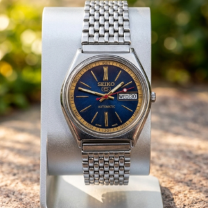 Vintage Seiko Automatic 17 Jewel Day/Date Blue Dial Men's Wrist Watch