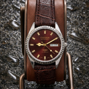 Vintage Citizen Automatic 21 Jewel Day/Date Maroon Dial Men's Wrist Watch